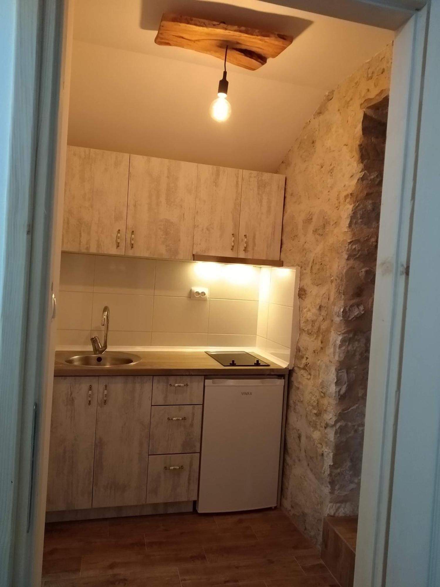 Rustic House Apartment Бар Екстериор снимка